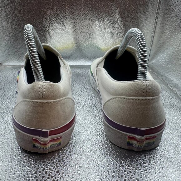 Size M6.5/W8 Vans Classic Slip On Rainbow Foxing True White Casual Shoes 500714 - Picture 7 of 10